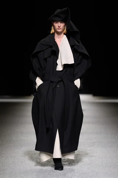 Look 22
